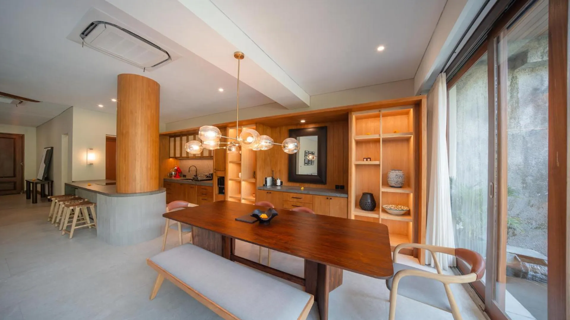 Kolila Villa Seminyak By Ini Vie Hospitality Canggu