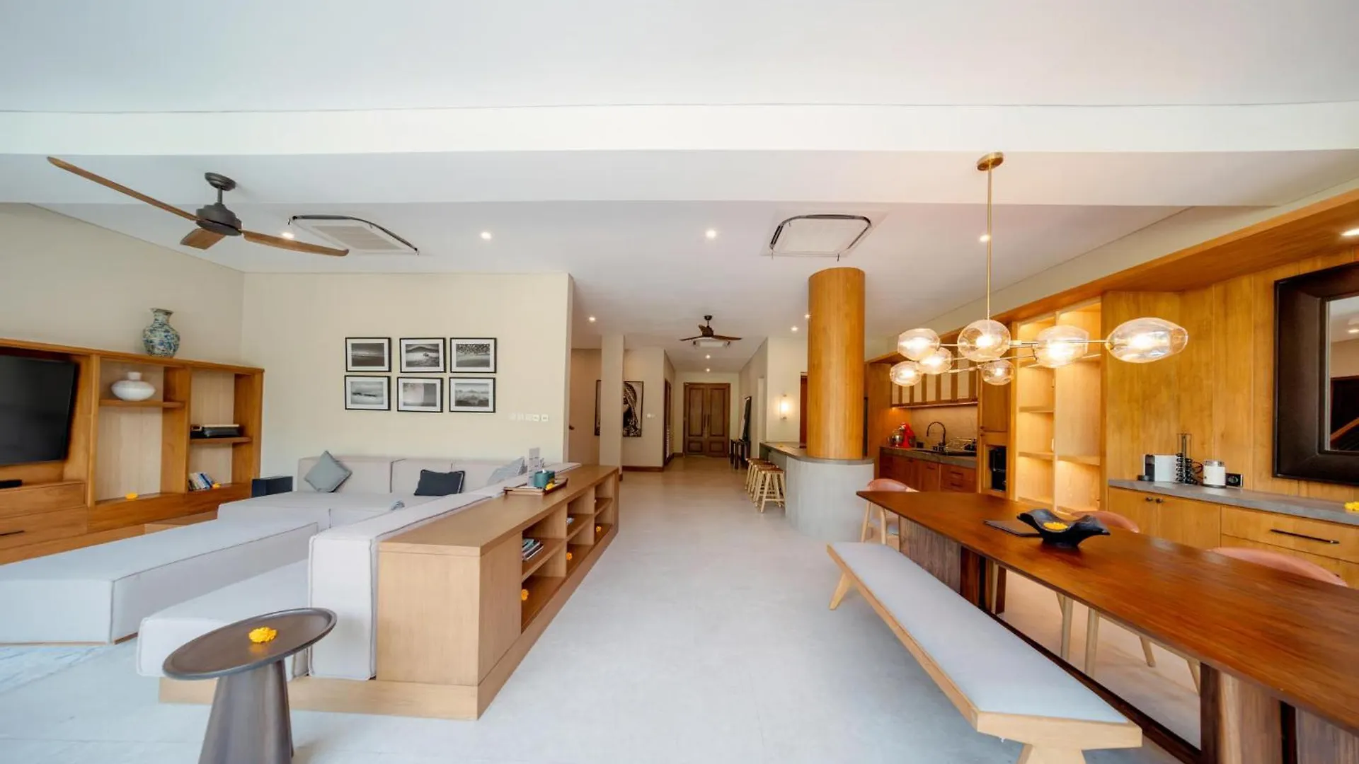 Kolila Villa Seminyak By Ini Vie Hospitality Canggu  Indonesia