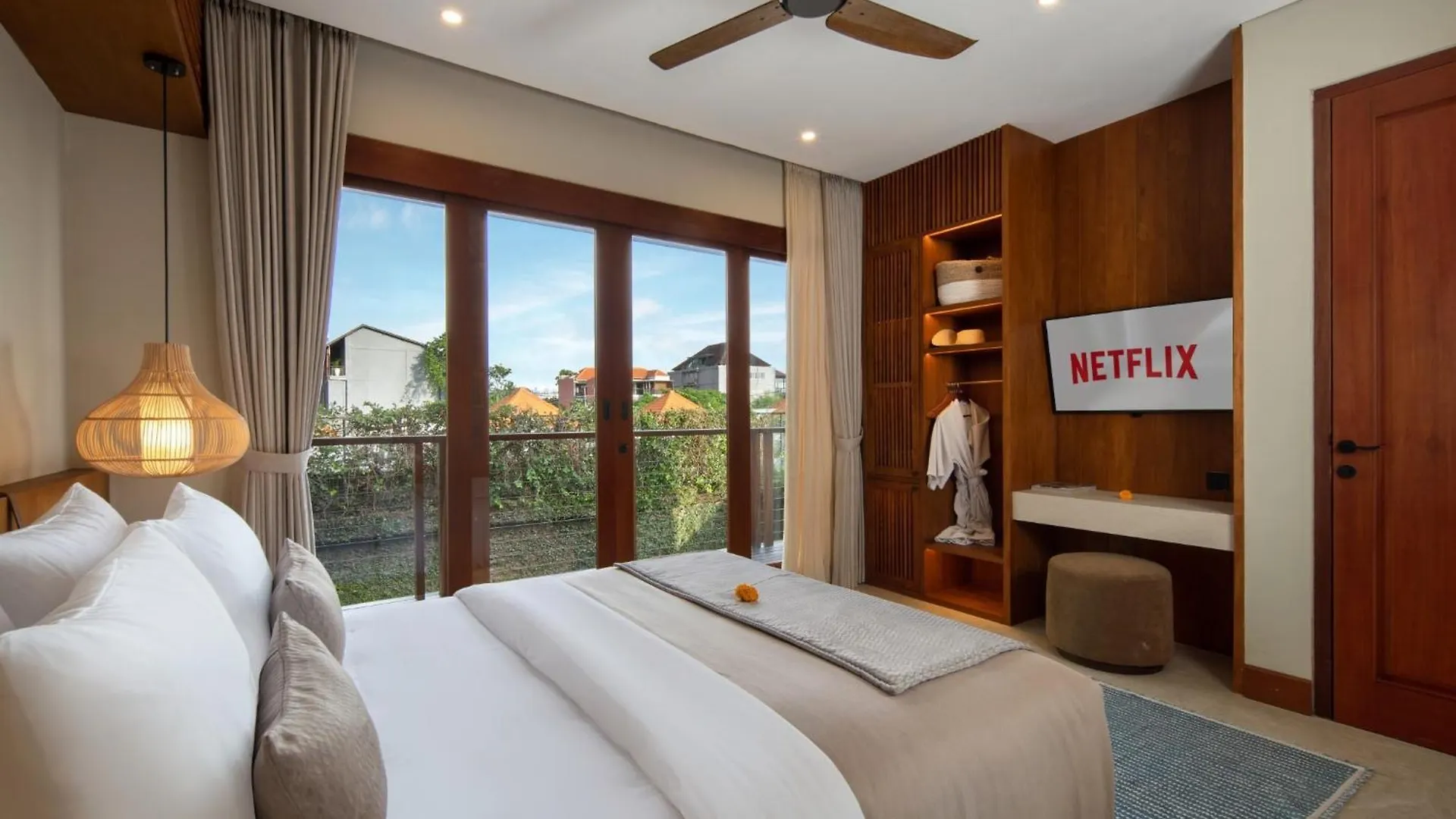 Kolila Villa Seminyak By Ini Vie Hospitality Canggu